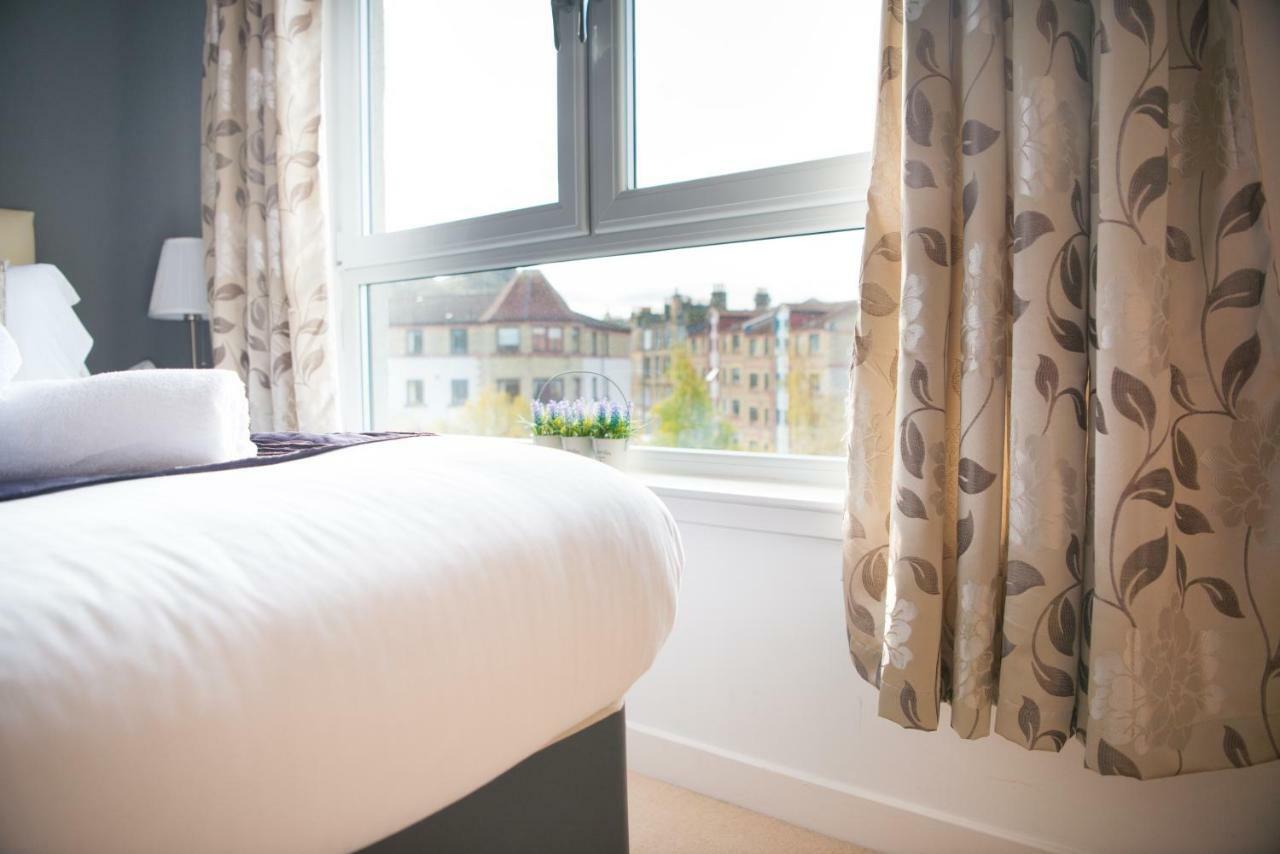 Lochend Park View Apartment Edimburgo Esterno foto