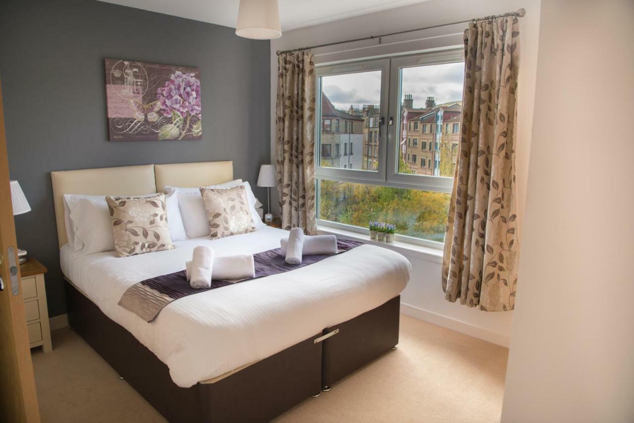 Lochend Park View Apartment Edimburgo Esterno foto
